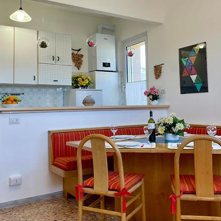 Il Nido Del Merlo Parcheggio E Giardino Verbania Zewnętrze zdjęcie